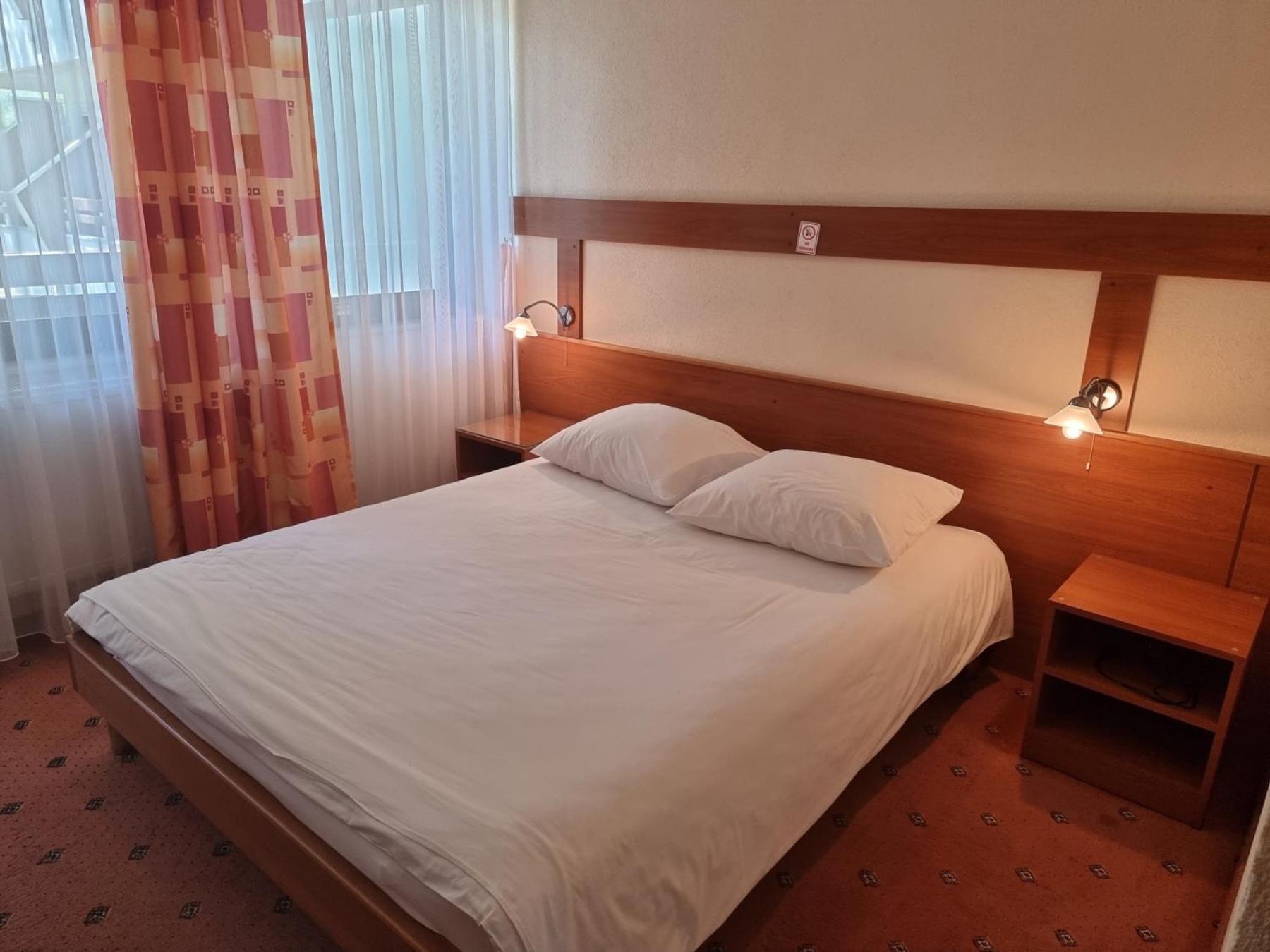 Hotel Ada Bihać Dış mekan fotoğraf