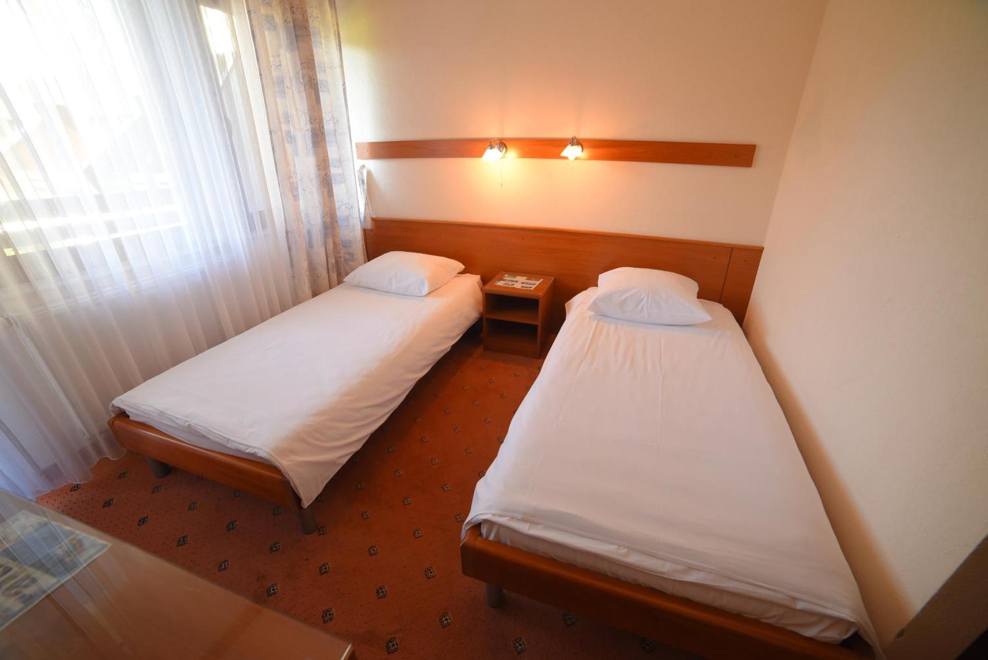 Hotel Ada Bihać Dış mekan fotoğraf