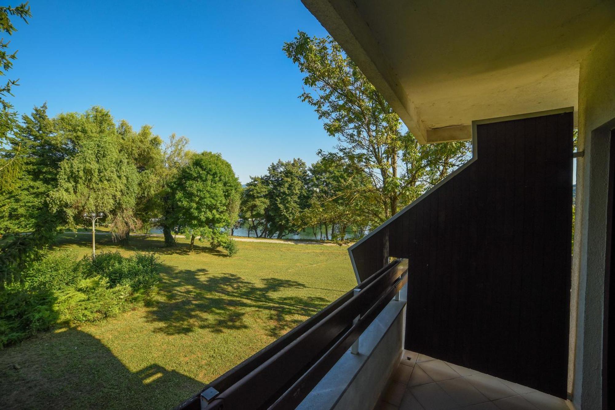Hotel Ada Bihać Dış mekan fotoğraf